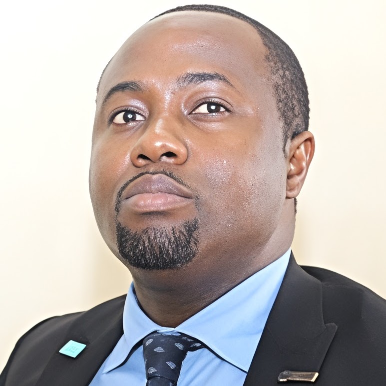 Dr. Paul Awoyera